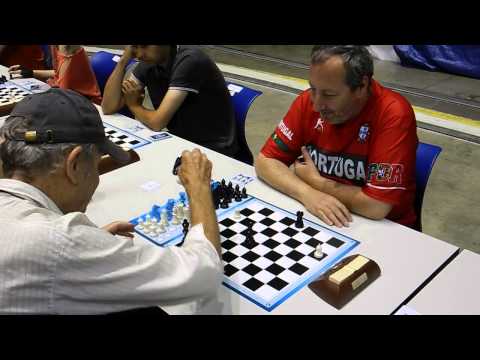 Raindrop chess - Karel Glacner vs. GM Petr Velička