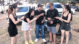 Download lagu BOS DIREMEHKAN CEWEK DIKIRA GA MAMPU BAYAR HUTANG 20 JT - PADAHAL ASETNYA 200M mp3