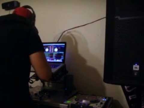 DJ SmV Mixin sum club