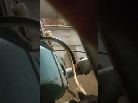 демонстрация искры катушки зажигания бензопилы Урал электрон