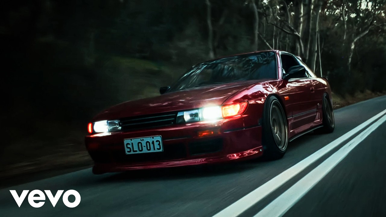 Ax3S - all i want u (BASS BOOSTED)