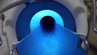 preview picture of video 'Aquarius Borken - Black Hole Tunnelrutsche Onride'