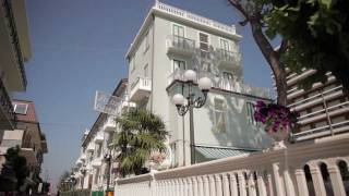 preview picture of video 'Hotel Villa Loris Bellaria | Hotel Bellaria 3 Stelle'