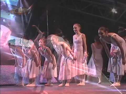 Poncho 2013 - 12 de Julio - Est. Ballet Marimi Basso