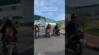 Download lagu Story Wa! Subscribe ya guys..#story #buruh #pabrik #kulipabrik #storywa #gajian #trending mp3