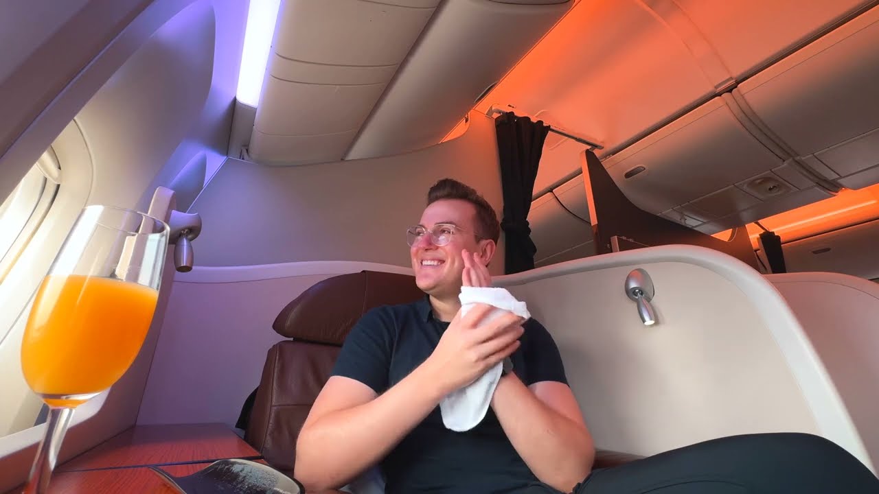 Japan Airlines JAL First Class Lounge