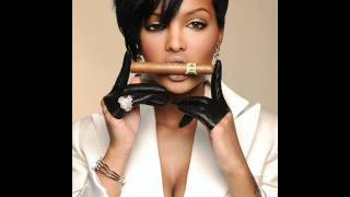 Lola Monroe - &quot;Gettin To It&quot;  (feat. Wiz Khalifa)