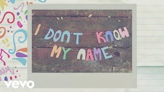 Grace VanderWaal - I Don&#39;t Know My Name (Lyric)