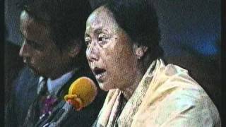 ARUNA LAMA-ORIGINAL LIVE- &quot;Eh Kancha malai &quot; rare