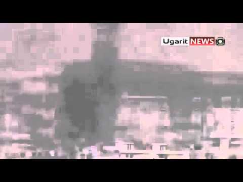 لحظة سقوط طائرة حربية تابعة لقوات النظام في القابون في مدينة دمشق