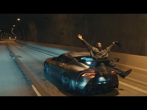 DAVI - Trappist girl (The night) [Virallinen musiikkivideo]