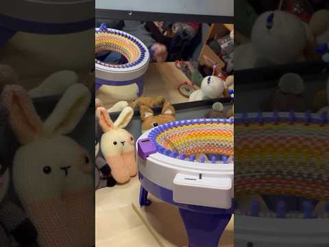 Circular Knitting Machine Retro Hat! 🧡🤎💛 #knittingmachine #hat #iceyarns #sentroknittingmachine