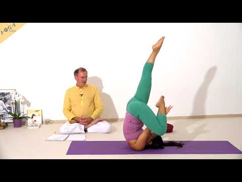 Lotos im Schulterstand - Yoga Asana Lexikon