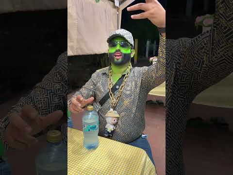 Shrek alivianó ala mesera 🤣🤣🤣🤣🤣🫣🙊 #comedia #humor