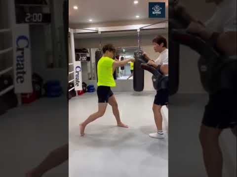 小比類巻貴之直伝！右の前蹴り #小比類巻貴之 #格闘技 #キックボクシング