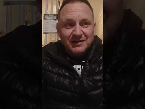 Funky Elvis monologue 'Frank'