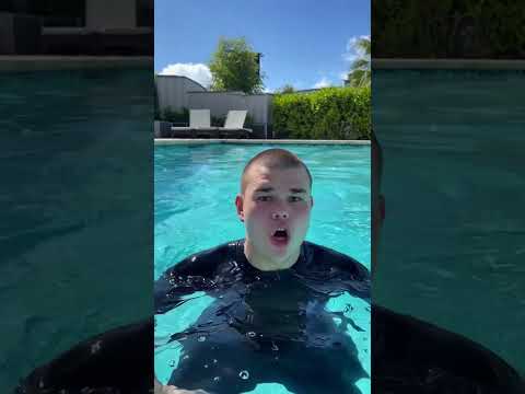 Fui A Nadar En La Piscina 🏊‍♂️🌊#español