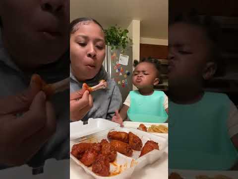 Toddler Cusses Out Mom For Not Sharing Chicken Wings 😡🍗