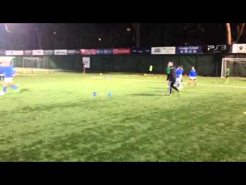 Lezione di Futbolenglish all'Orange Futbolclub