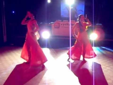 Abhay Bandar - Tanec s paličkami ( Dholi taro dhol baaje )