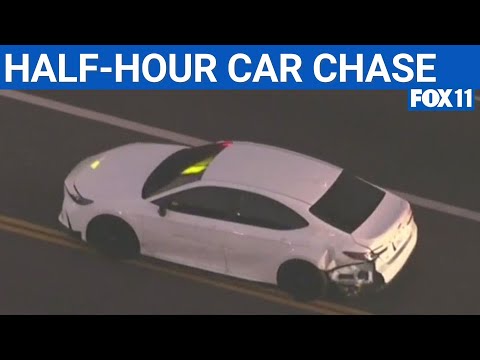 Possibly armed kidnapping suspect leads police chase | FOX 11 LA