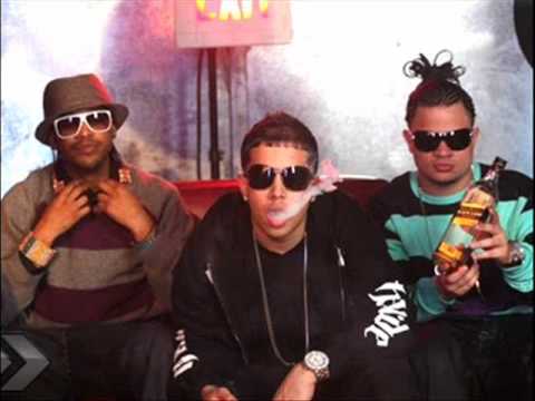 JOWELL & RANDY FEAT. DE LA GHETTO - PATAS DE TARANTULA  (Official ) (www.djescaf.ning.com)