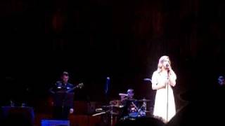 Hayley Westenra - The Little Road to Bethlehem
