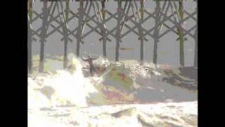 preview picture of video 'Kyles Wave of the Day Hurricane Hanna 2008 Surf City NC'