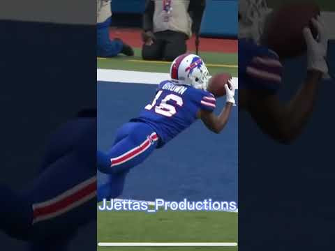 John Brown INSANE diving catch 🥶😳