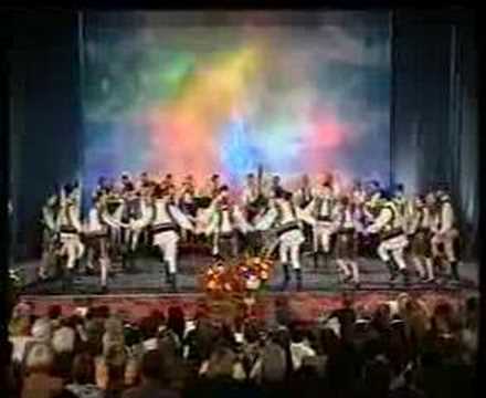 Folk Ensemble DOR TRANSILVAN - Suita de jocuri din Moldova
