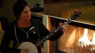 Rachel playing I&#39;m Not Afraid to Die by Gillian Welch - MVI_1609.MOV.avi