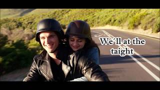 Swimming in stars (Lyrics) The Kissing Booth|Wayfarers