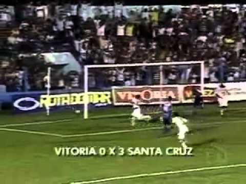 PE 2011 - 1ª RODADA - VITÓRIA 0X3 SANTA CRUZ