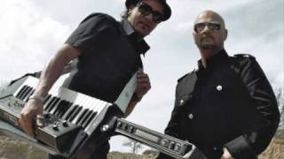 Bloom 06 - Being Not Like You (Elektro Pop Remix) -FULL HQ-