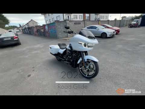 *Ex-Demo* 2025 HARLEY-DAVIDSON Road Glide - Image 2