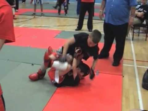 Callum Burkinshaw v Toby Foxon WUMA International Champs 2011