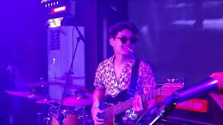Download lagu Juicy Luicy - Dibalik Layar (Live at Versus Cirebon) mp3 Download lagu Juicy Luicy - Dibalik Layar (Live at Versus Cirebon) mp3