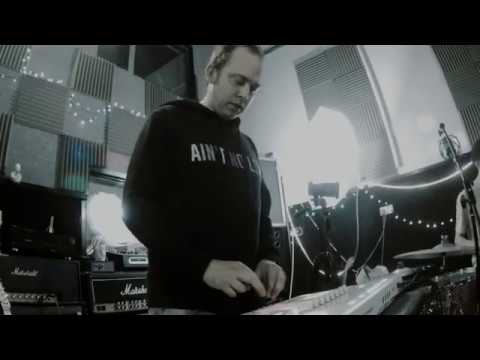 Monster Florence - Chilli Chilli (Live Studio Session)