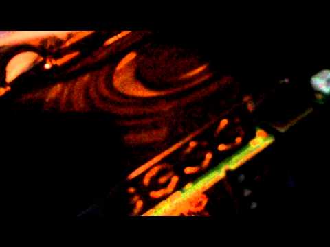 Nvidia 9800GT Fan making noise.