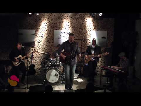 Brent Tyler "Pretty Tune" www.streamingcafe.net