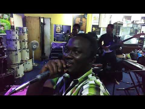 Roy Captain Kenya ft Nahna. - Duogi Epachoo.