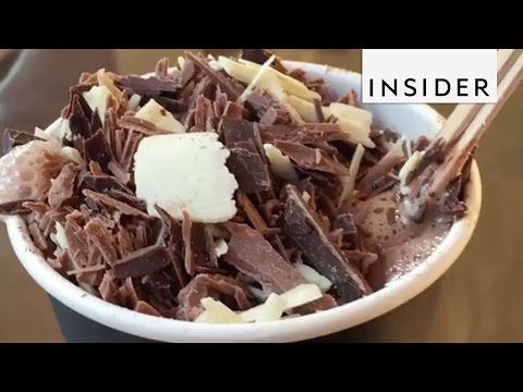How to Use Chocolate Shavings to Make Hot Chocolate