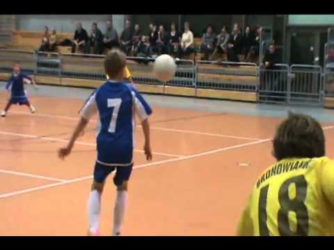 Bronowianka - Wawel Kraków 2-1. 2011-11-27