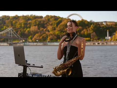 AlinaSax Dj - Ой у вишневому саду ( remix )