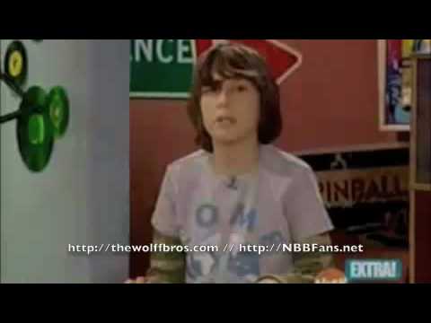Mama Dont Let Me Cry - Naked Brothers Band