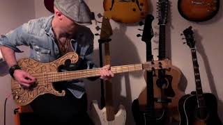 Video thumbnail for Orange Crush Bass 100 Amp Demo by ParsonsBandClub柏斯音樂流行樂