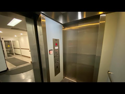 Long Hydraulic Parking Garage Elevator @ Wyndham Springfield City Centre, Springfield, IL