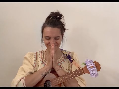 Mantra for inner peace & happiness: Lokāḥ Samastāḥ Sukhino Bhavantu (Ukulele tutorial Renée Sunbird)