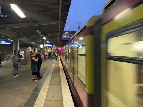 S7 nach Ahrensfelde fährt am falschen Gleis ein