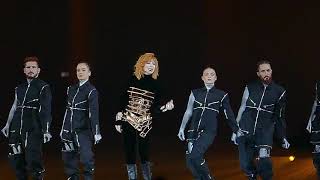 ..Mylène Farmer..Crash Barrière Avancée Centrale 12.06.19 U Aréna.Paris...Rolling Stones...